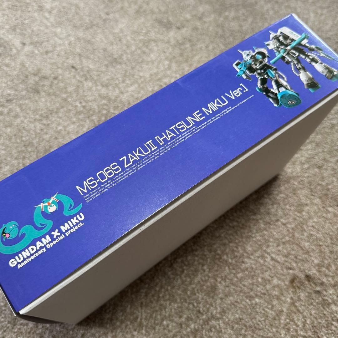 S*送様 【機動戦士ガンダム】RG 1/144 MS-06SザクII [初音ミク