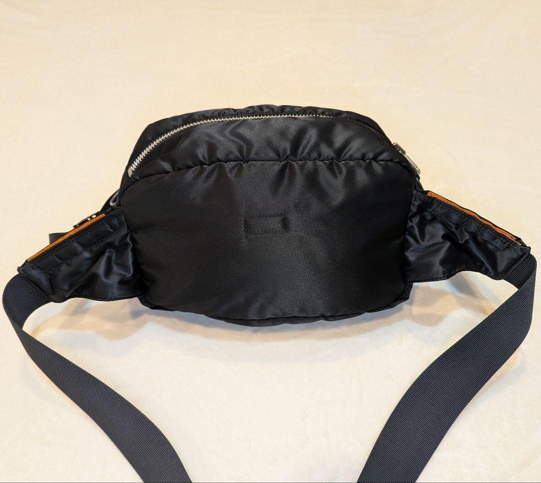 KK 【極美品】PORTER タンカー ボディバッグ ブラック