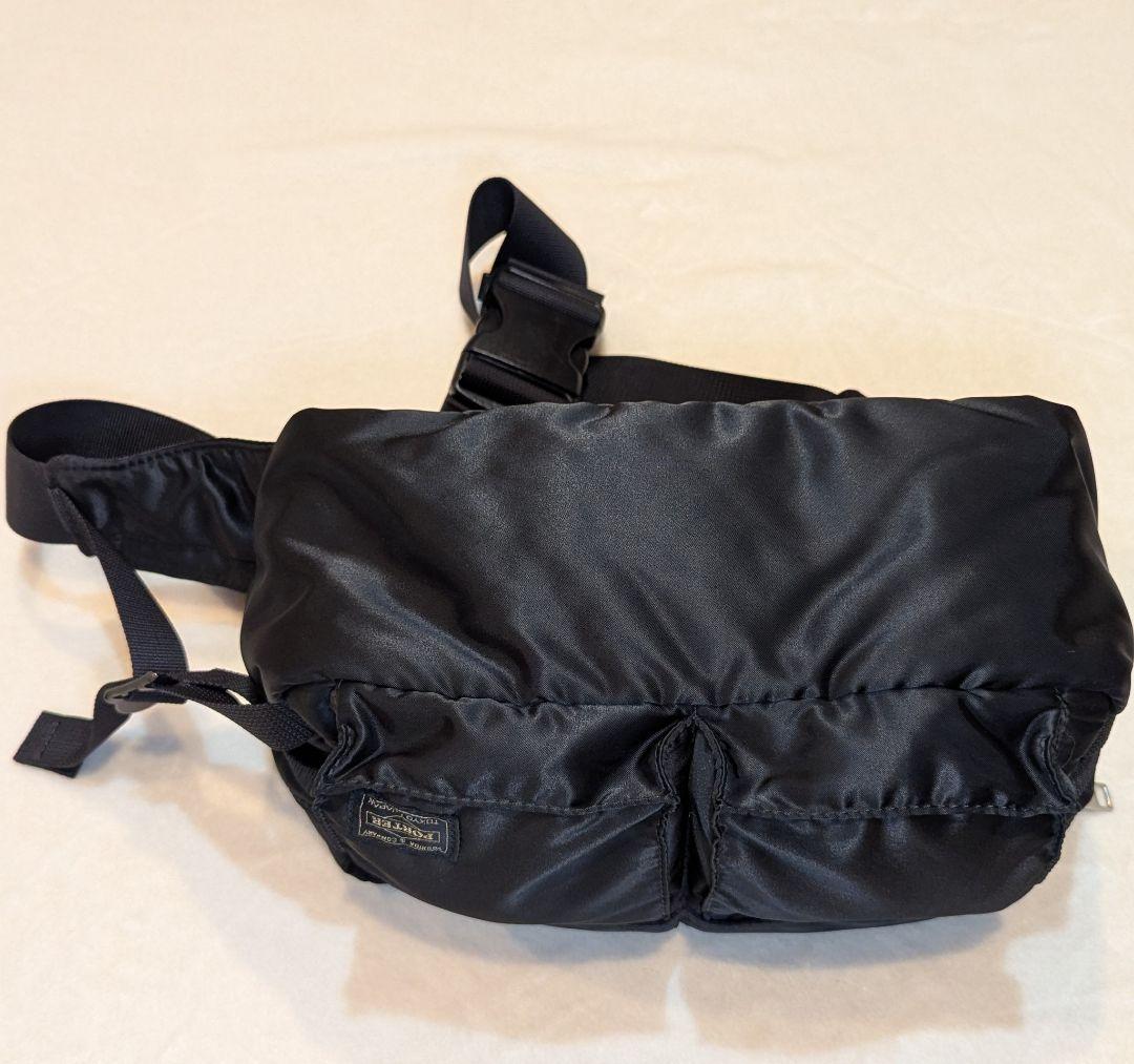 KK 【極美品】PORTER タンカー ボディバッグ ブラック