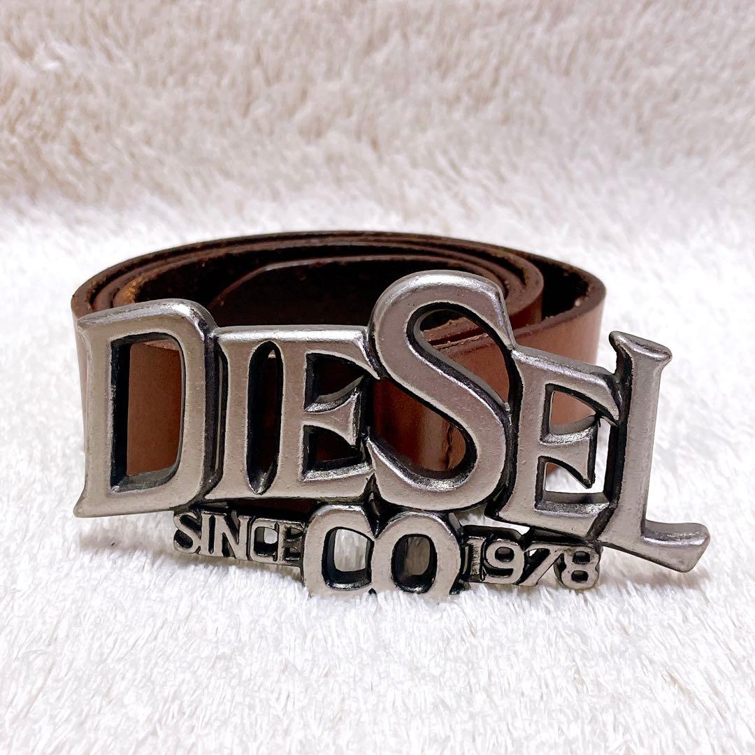美品 ディーゼル レザーベルト ヴィンテージ 牛革 バックルロゴ ブラウン