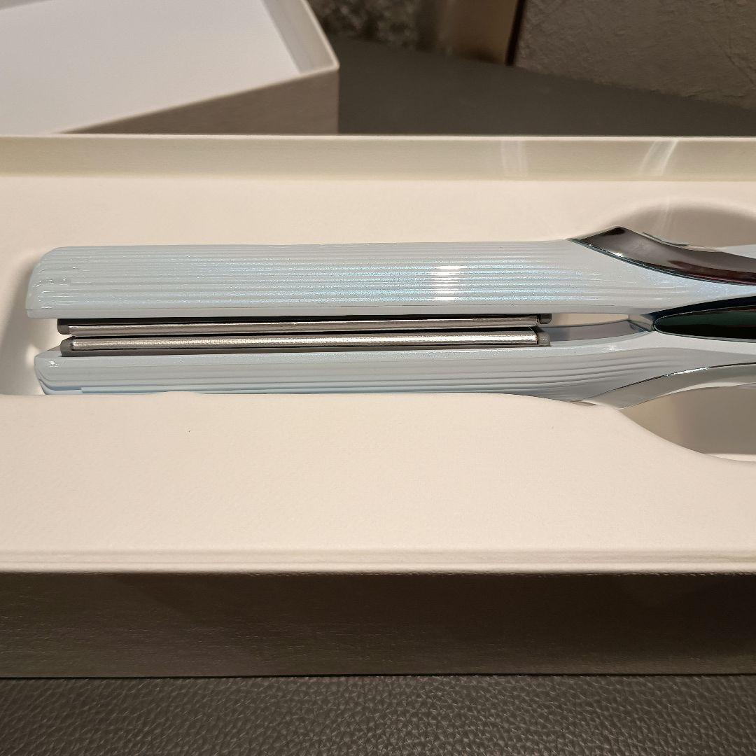 【新品未開封】ReFa リファストレートアイロンプロ　ホワイト