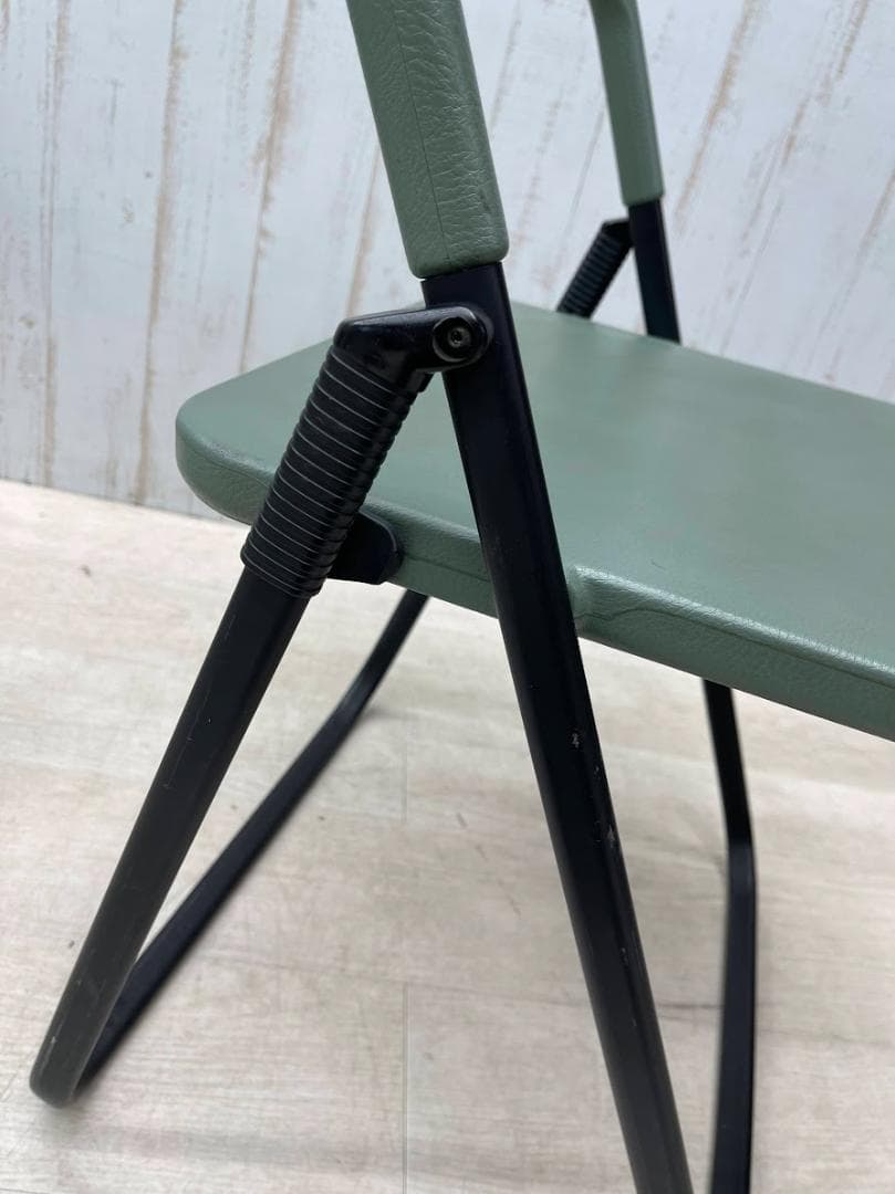 axona AICHI 折りたたみ椅子 MILO 4脚 フラットスタッキング　②