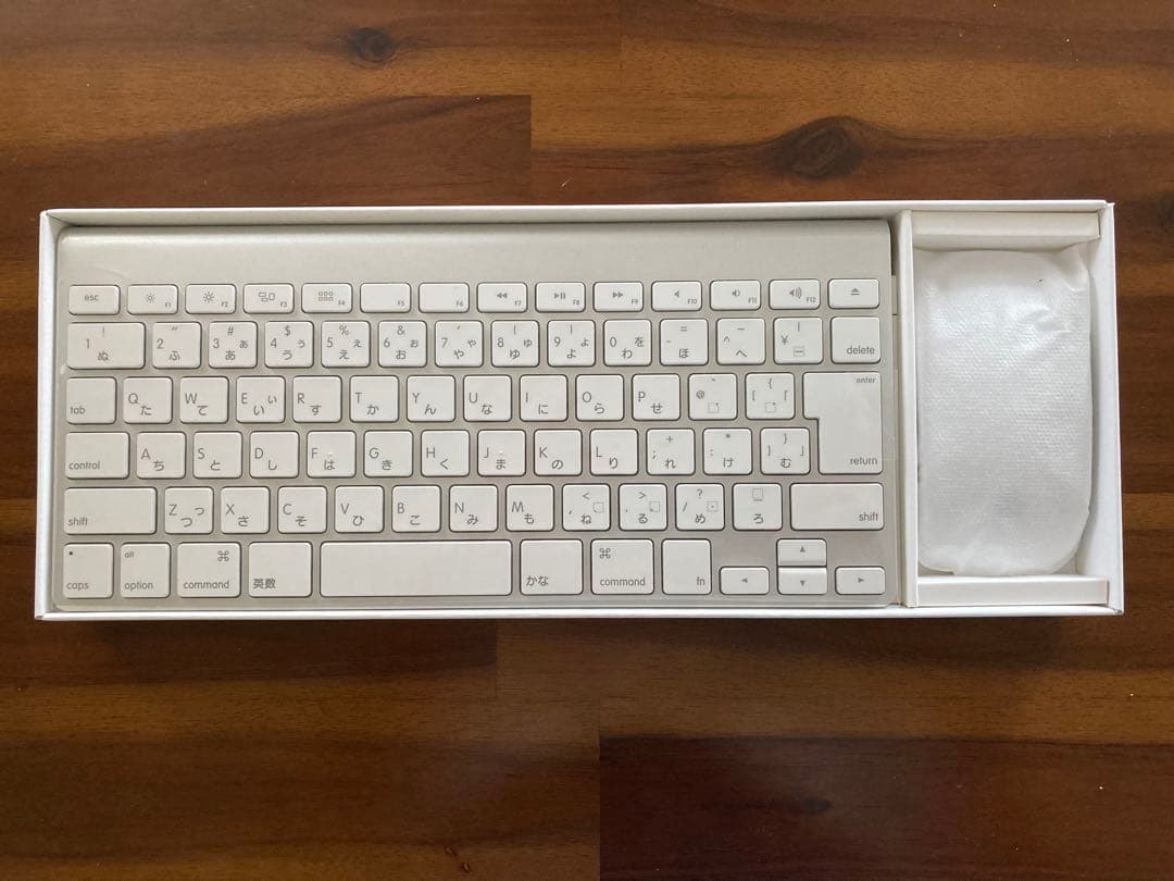 ゆ*ん様 Apple iMac MD093 J/A