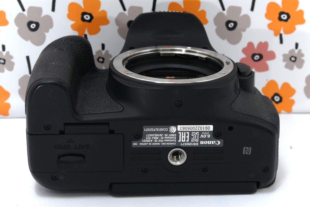 ❤Canon Kiss X8i❤Wi-Fi転送❤超望遠レンズ❤美品❤本格一眼レフ