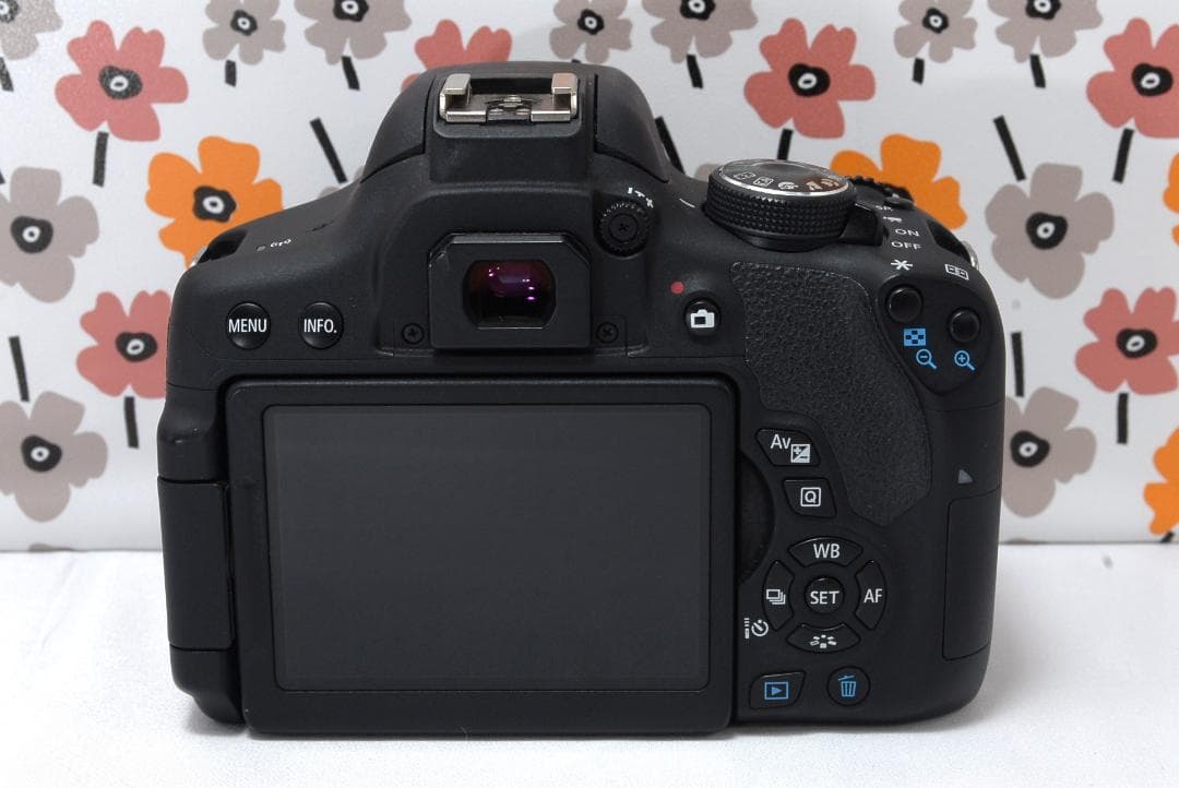 ❤Canon Kiss X8i❤Wi-Fi転送❤超望遠レンズ❤美品❤本格一眼レフ