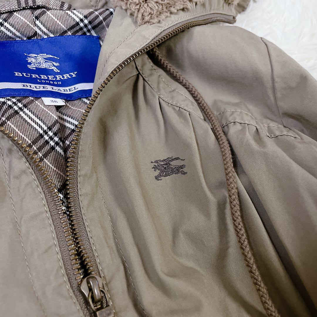 美品　バーバリーブルーレーベル　ミリタリーモッズコート　ノバチェック　ホース刺繍