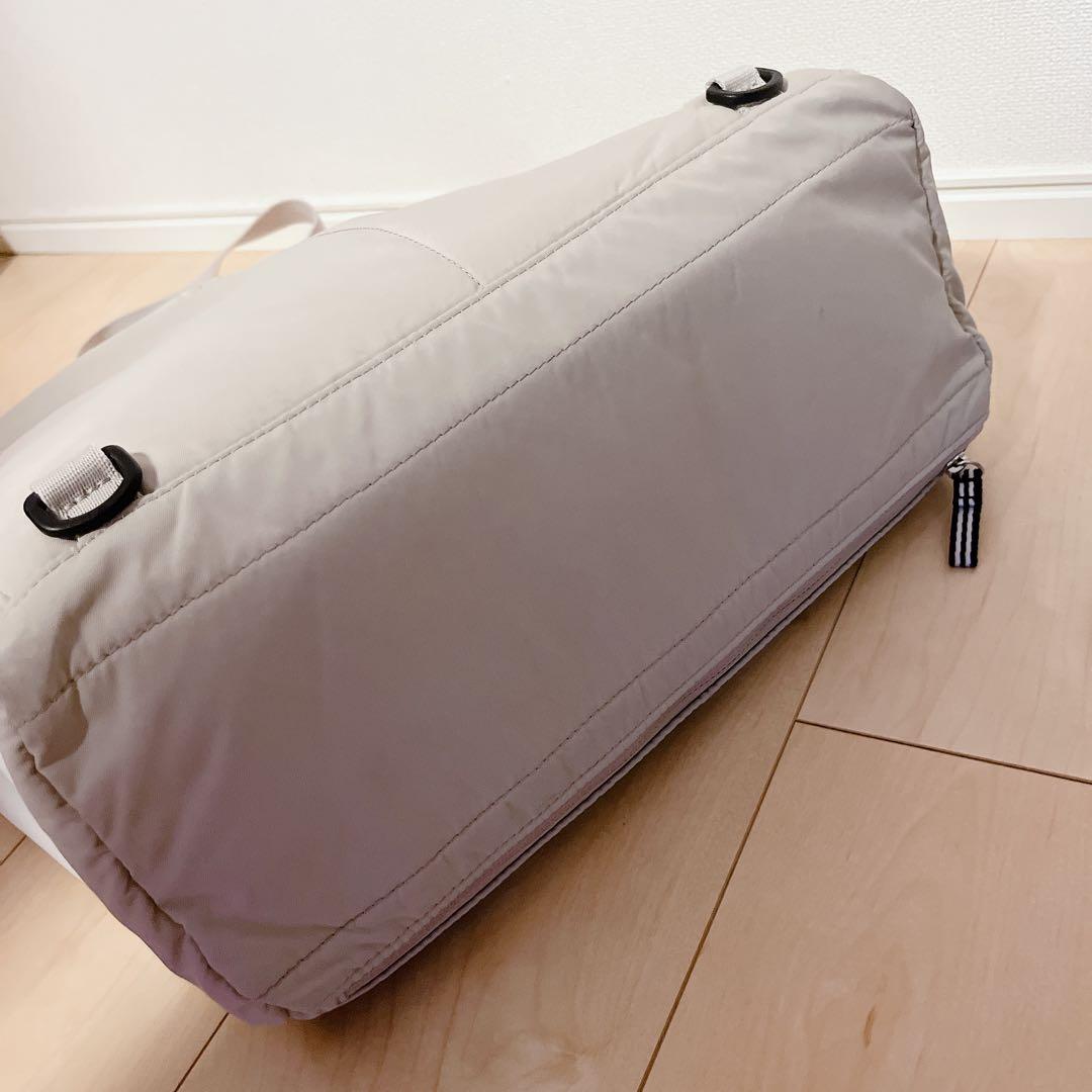 agnes b マザーズリュック ベージュ