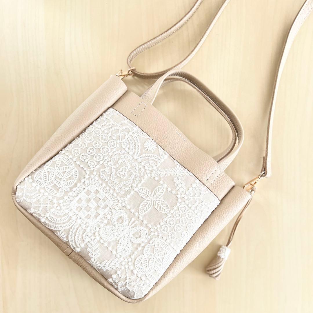 トート型本革ショルダーバッグ TB602-023