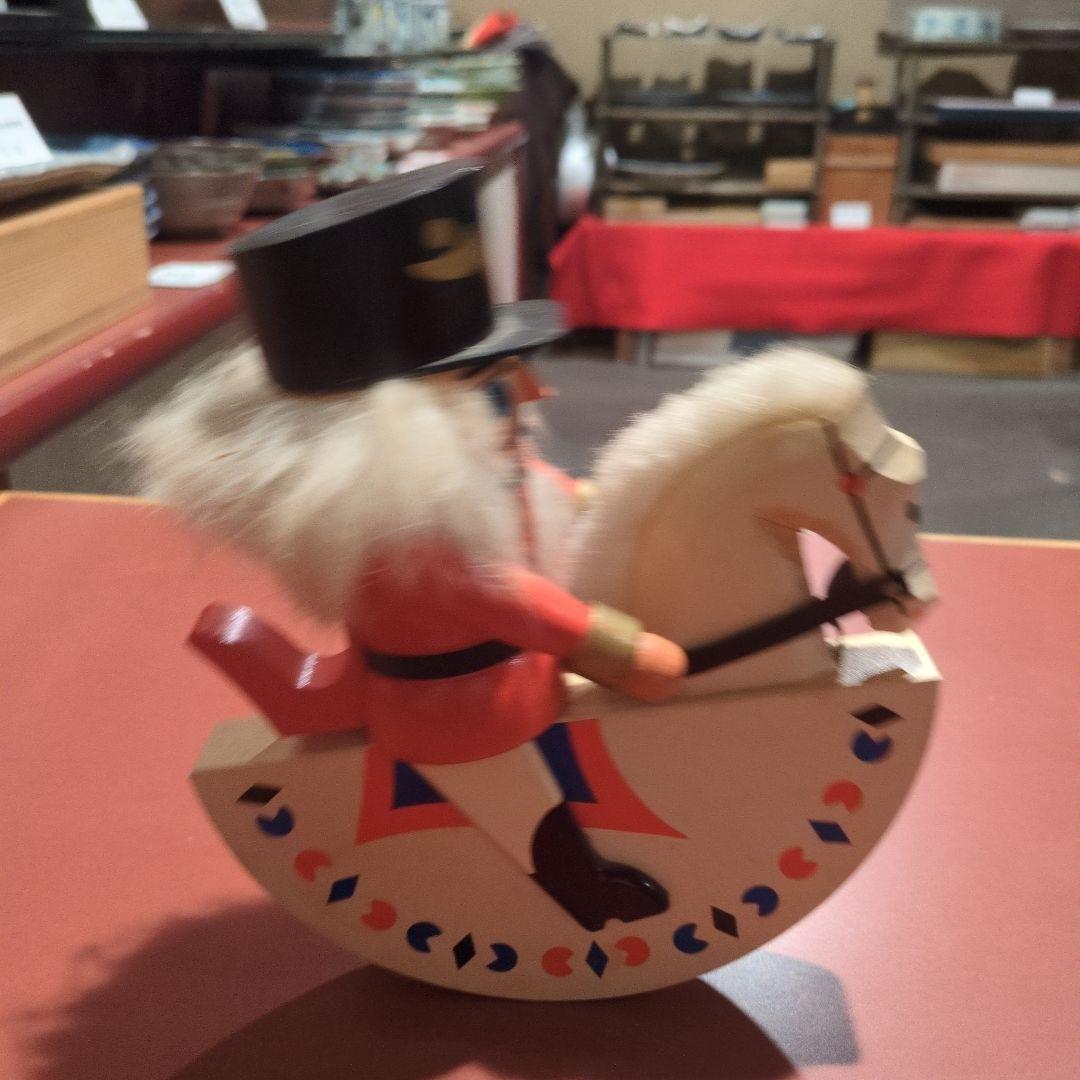 くるみ割り人形　木製乗馬兵士おもちゃ