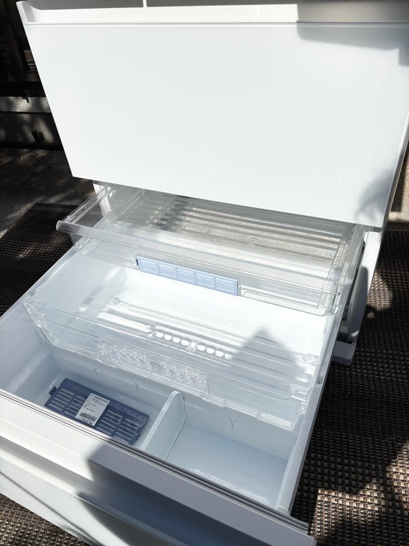 値下げしました❗️パナソニック パーシャル搭載　600L NR-F606WPX-W