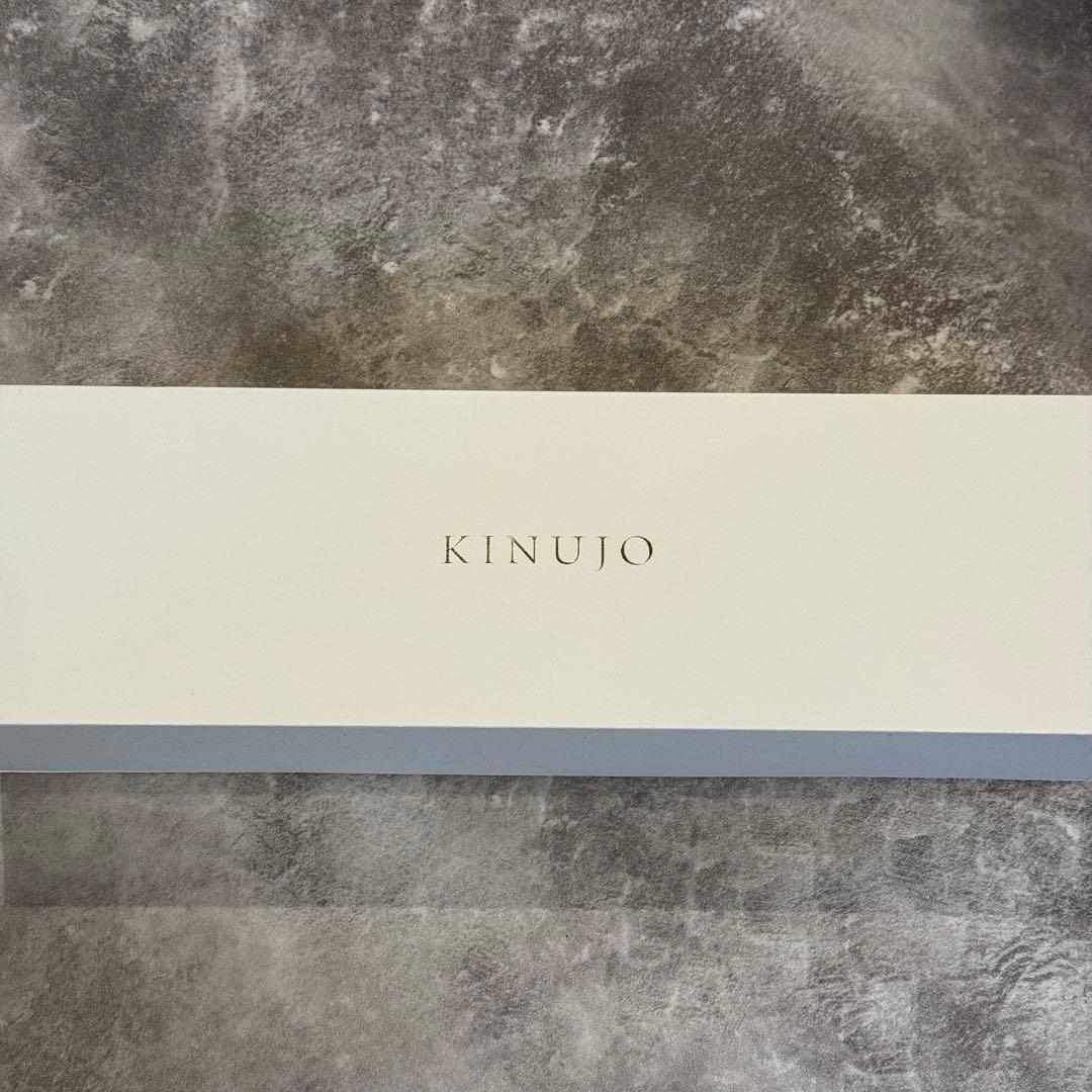 【新品未使用】最新 絹女 キヌージョ2WAYヘアアイロン ストレート カール