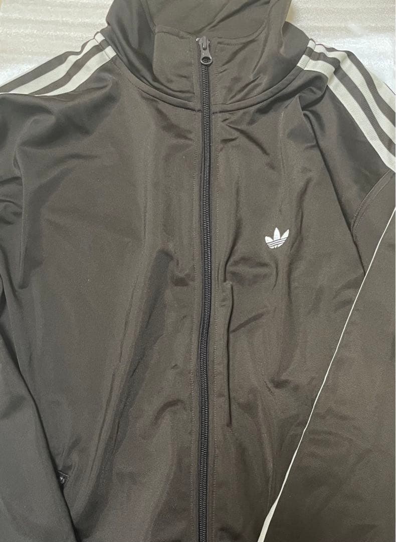 adidas トラックジャケット ジャージ ブラウン 茶色