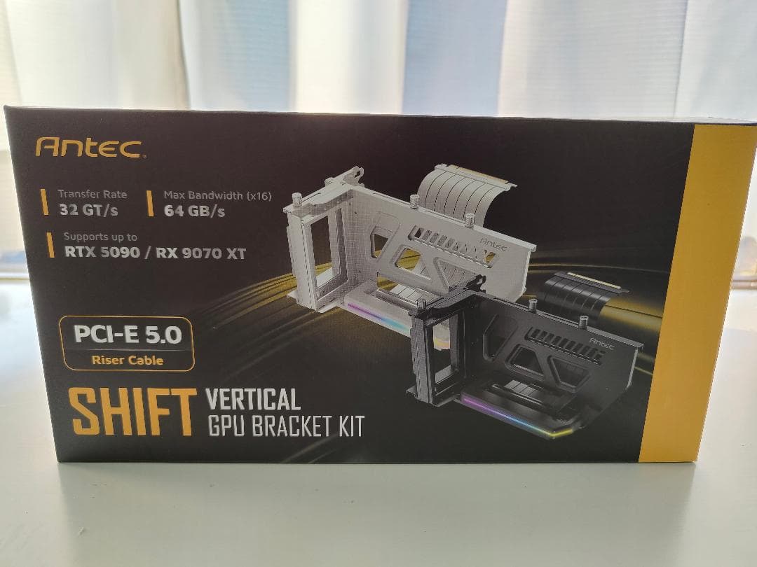 ANTEC SHIFT PCIE 5.0 ARGB　縦置き＋ライザーケーブル