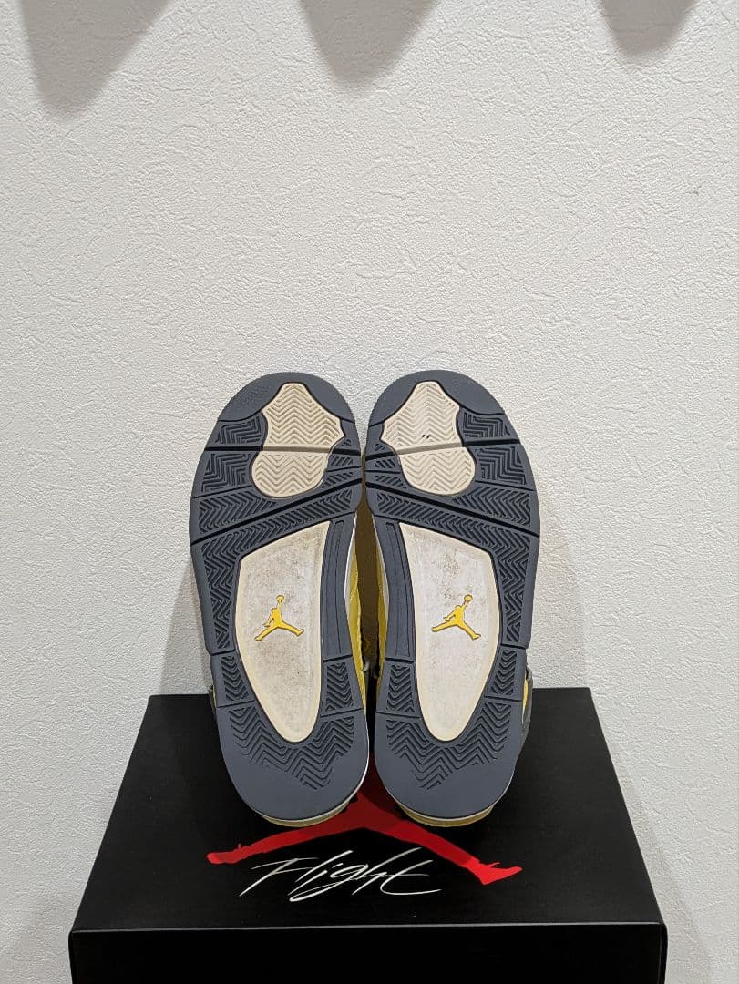 靴 Nike Air Jordan 4 \"Tour Yellow\" 27.5cm