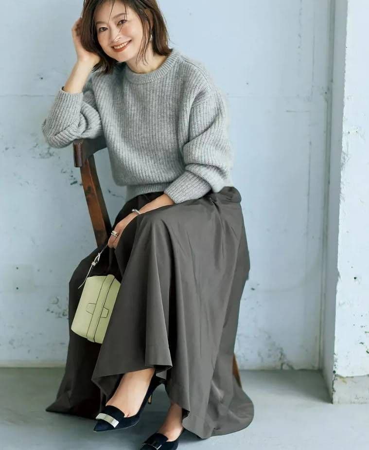 美品ATON 24AW WOOL CASHMERE SILK クルーネック 02