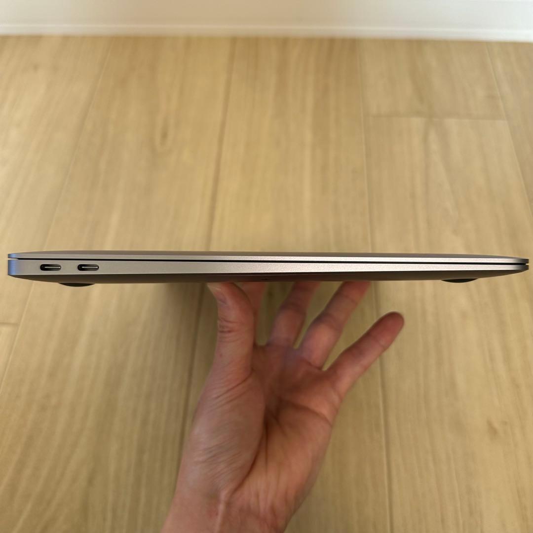 MacBook本体 Macbook Air(2018) 256GB