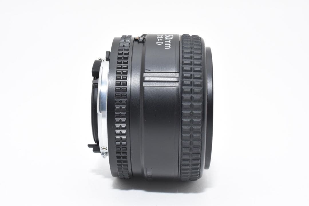 【美品】ニコン Nikon AF NIKKOR 50mm F1.4D 単焦点