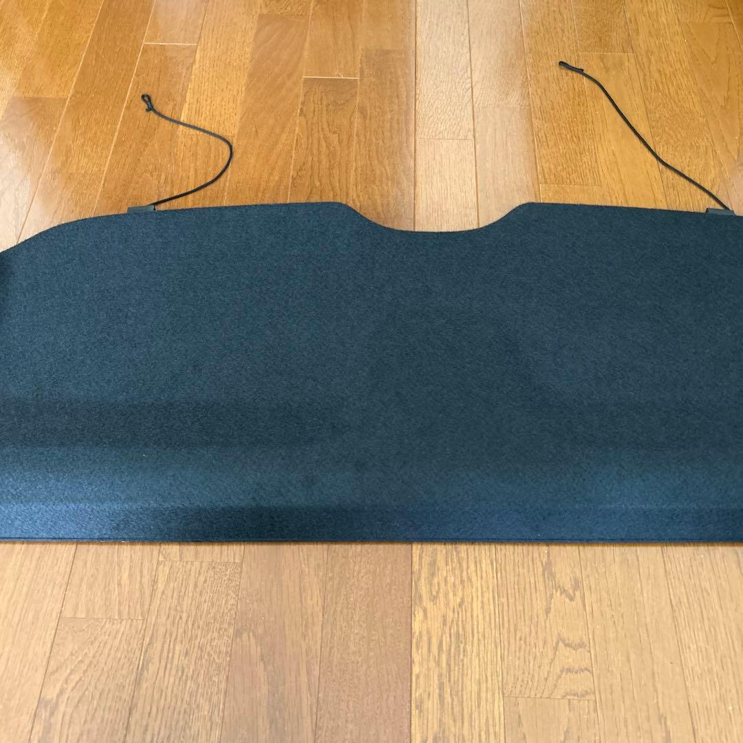 日産 ノートオーラ　FE13 純正トノカバー