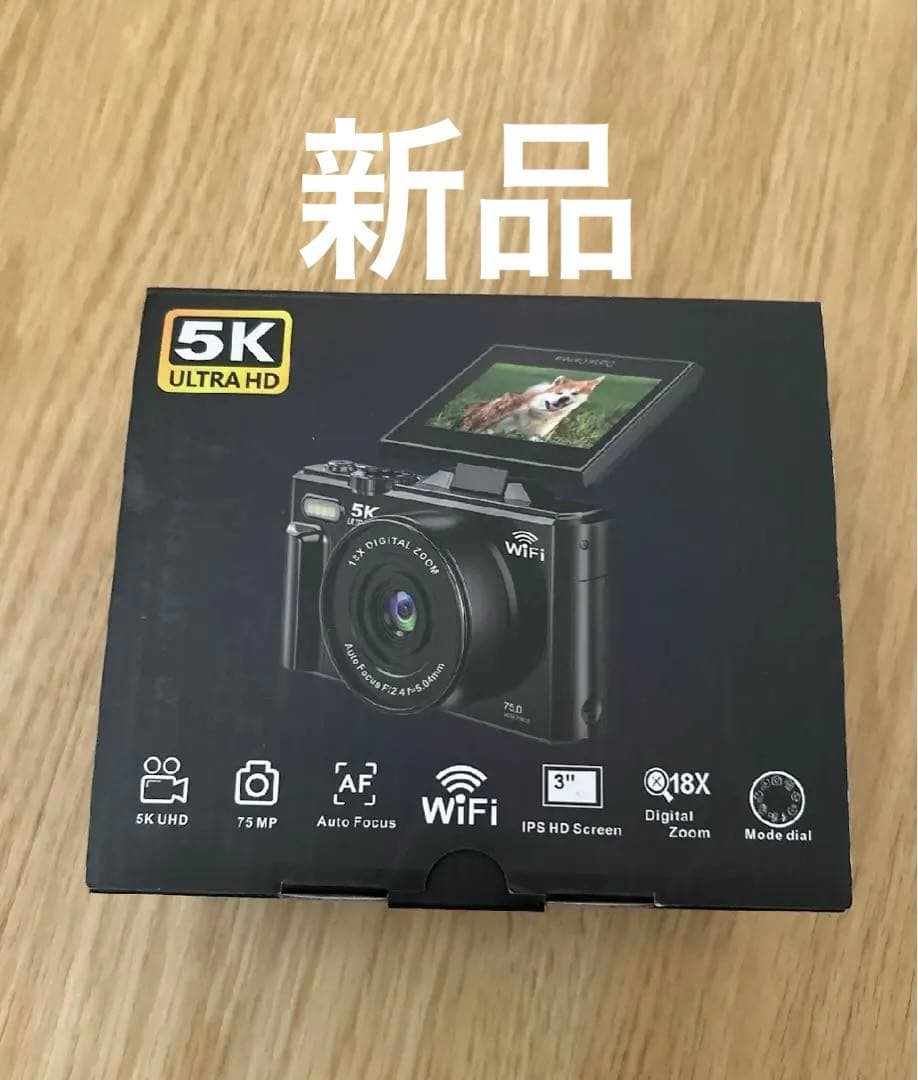 新品未使用 デジカメ デジタルズーム 180度回転画面 AFオートフォーカス