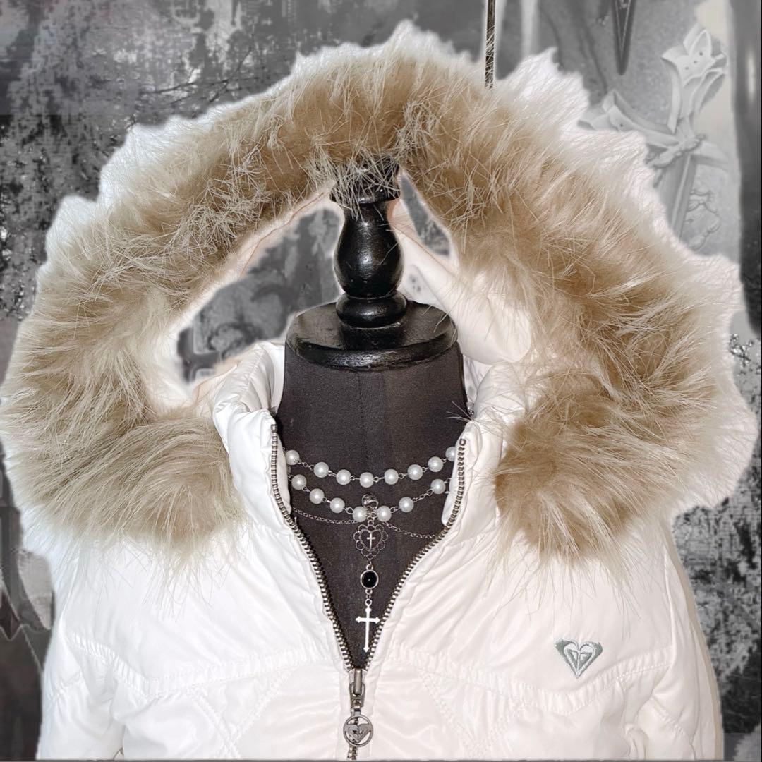 平成ギャル y2k ファーダウンジャケット 光沢　グランジ 平成女児 NANA