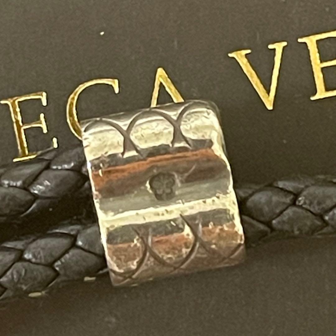 Bottega Veneta ブラックイントレチャートレザーブレスレット