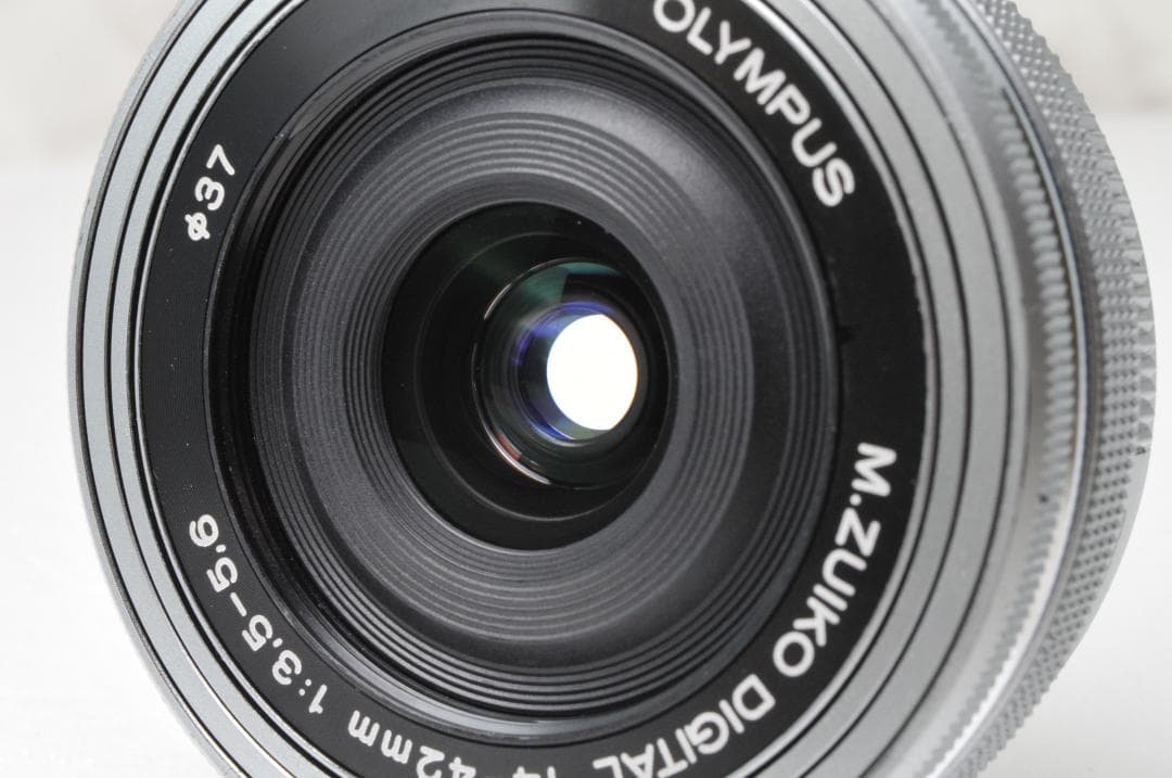 ショット数新品級 OLYMPUS PEN E-PL10⭐️Wi-Fi ホワイト