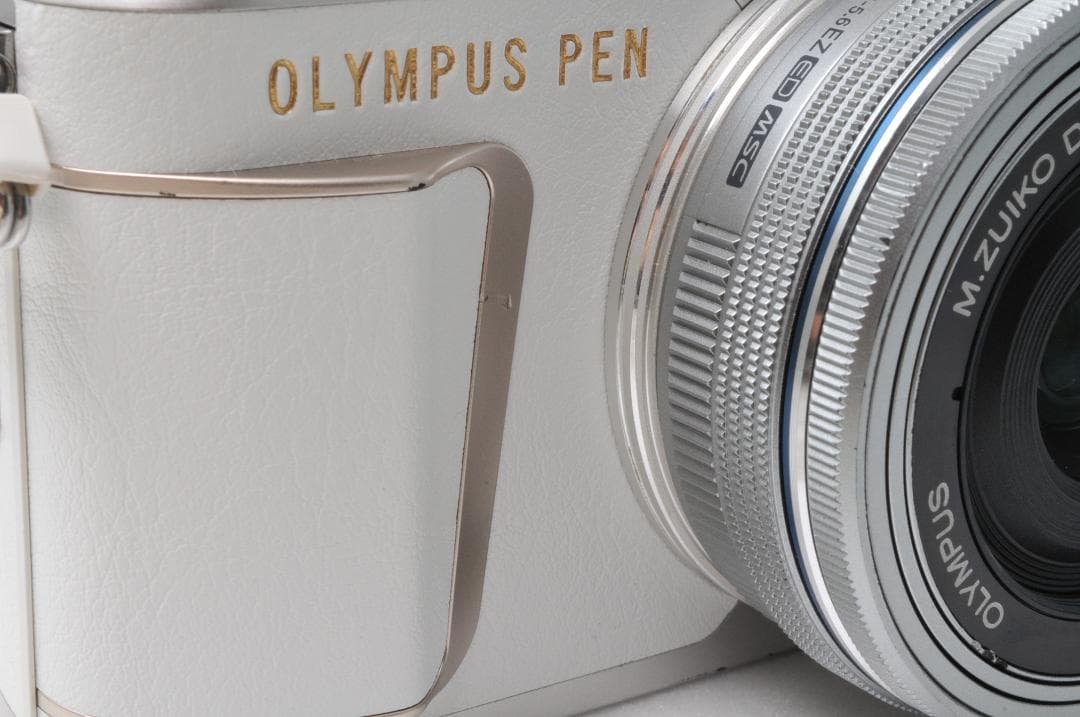 ショット数新品級 OLYMPUS PEN E-PL10⭐️Wi-Fi ホワイト