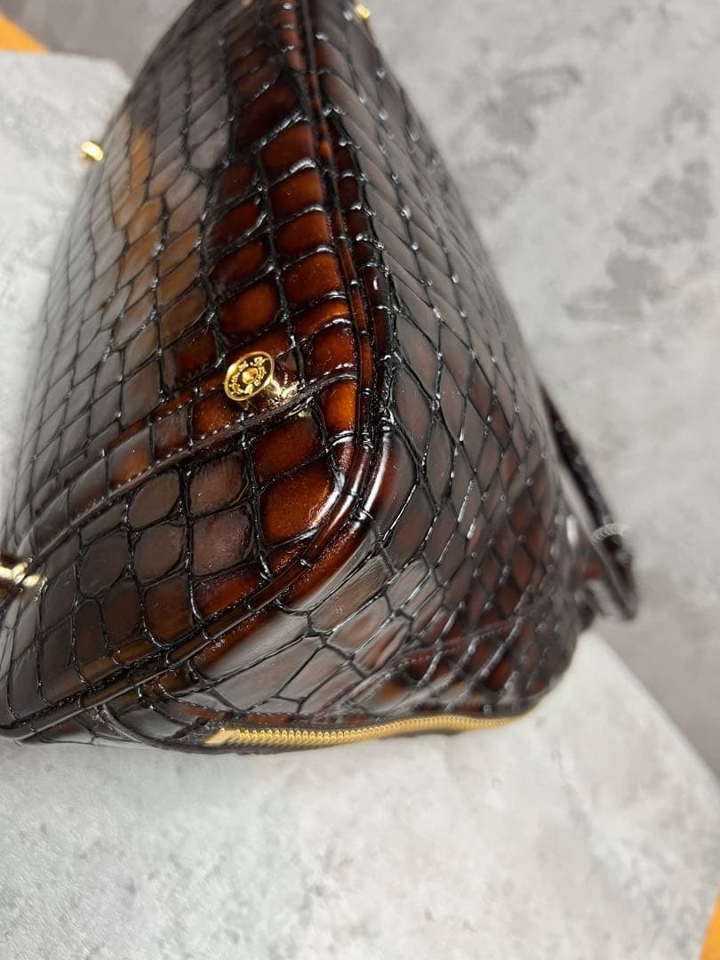 A.D.M.J. ダークブラウン ハンドバッグ