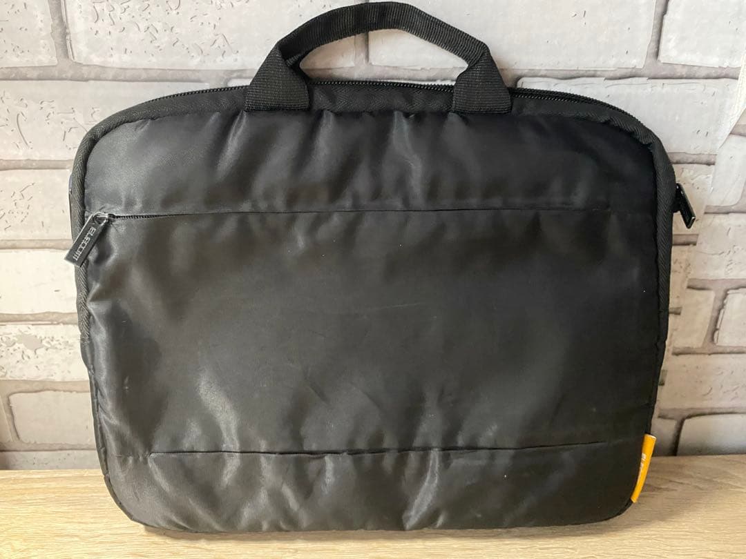 Microsoft Surface go 本体 ケース付き