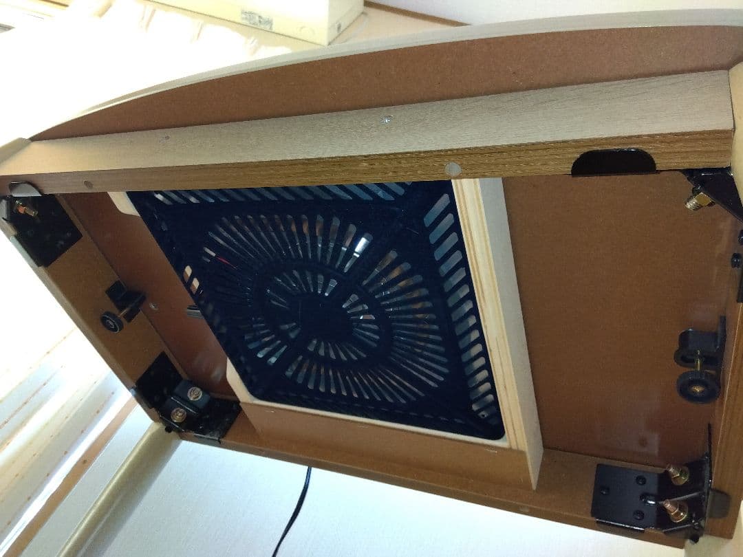 【2/1 23時まで値下げ】山善 こたつ机 １人用 AC/USBコンセント付き