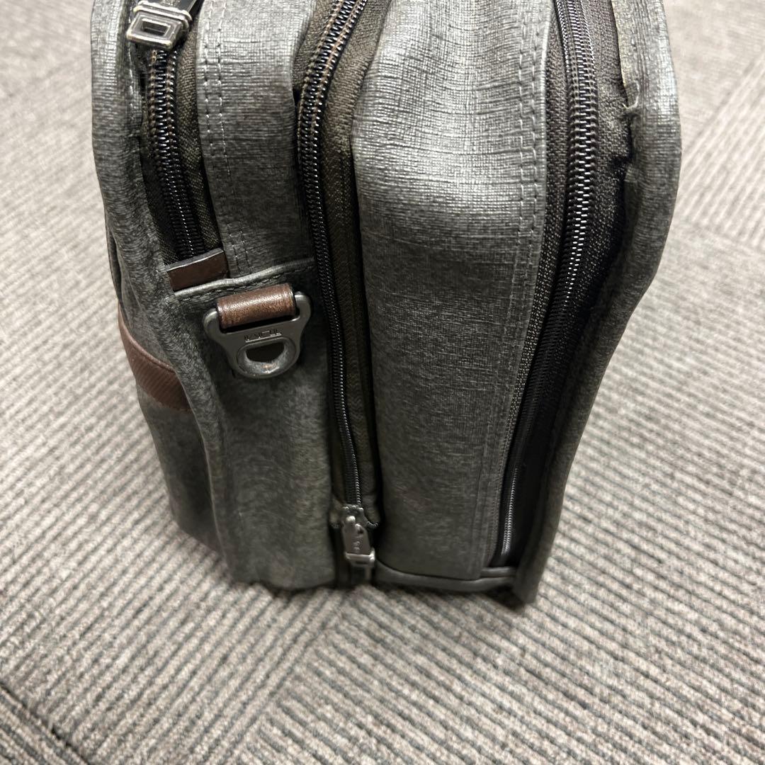 TUMI グレー ブラウン　ビジネスバッグ　タグおまけ付