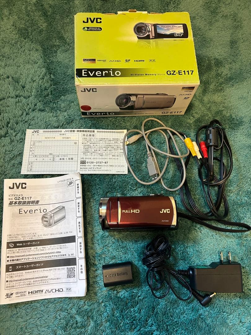 美品 JVC Everio GZ-E117 バッテリー2個付 ビデオカメラ