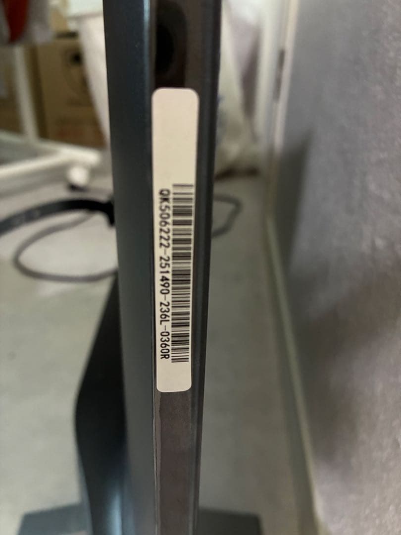 TOSHIBAテレビREGZA40インチ　リモコン付