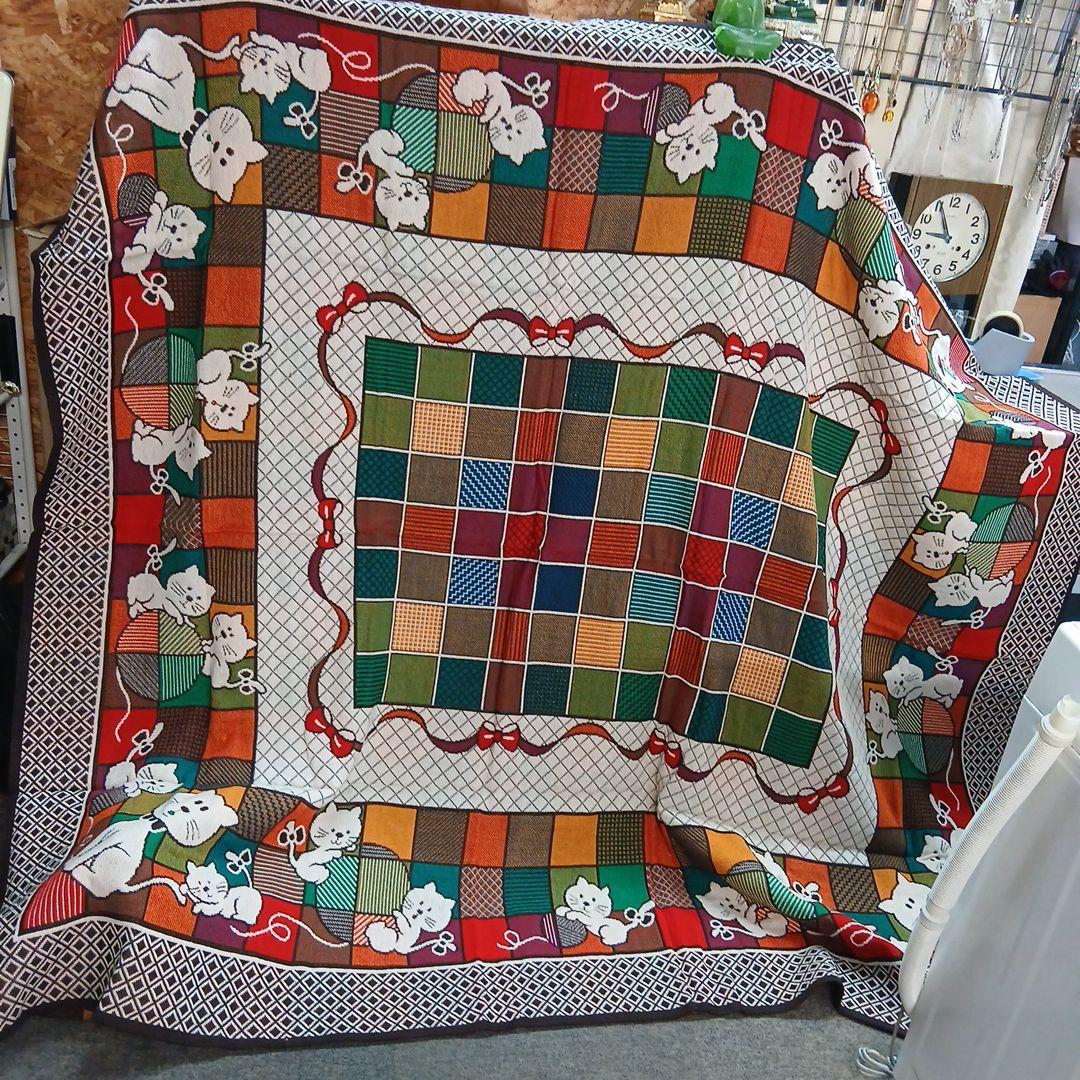 可愛い 猫・ネコ・子猫 昭和レトロ レトロポップ ファッション上掛け