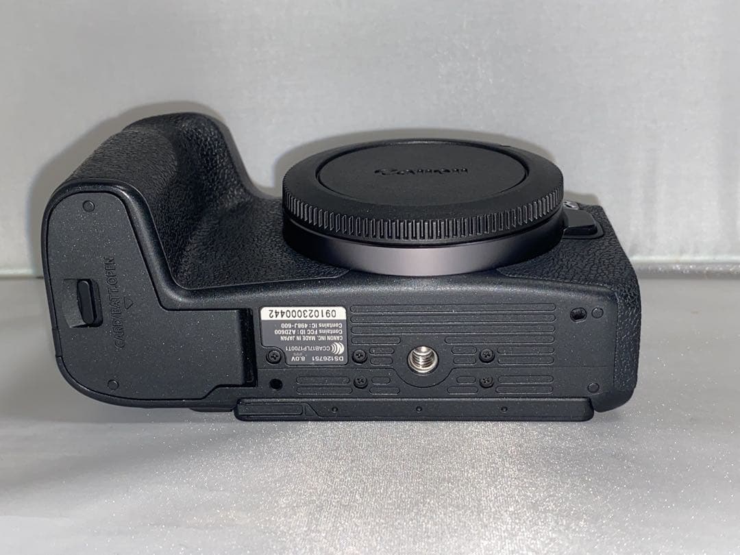 【美品1972ショット‼︎】 Canon eos RP ボディ 本体