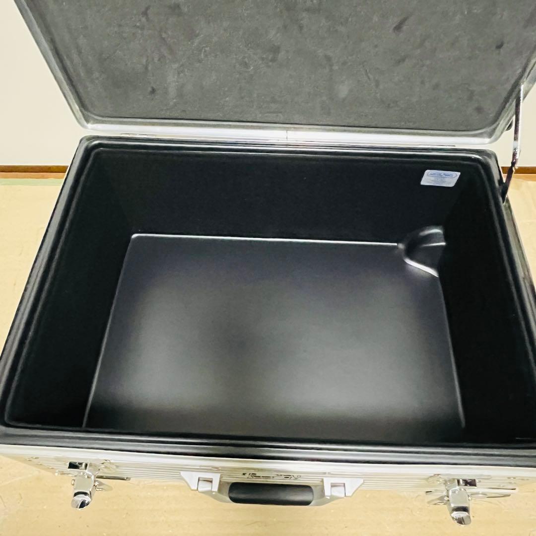 RIMOWA リモアTROPICANA トローリー43L カメラケース　鍵欠品