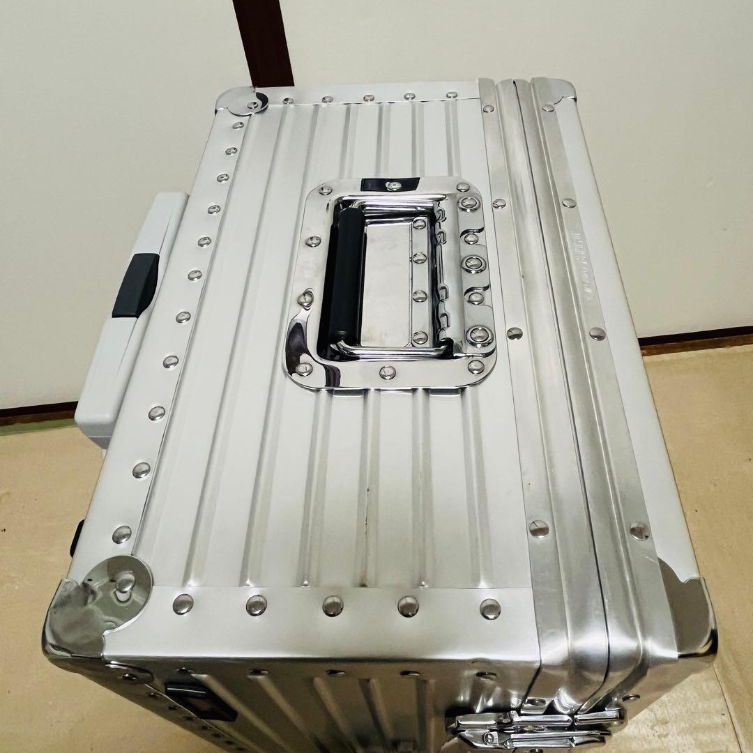 RIMOWA リモアTROPICANA トローリー43L カメラケース　鍵欠品