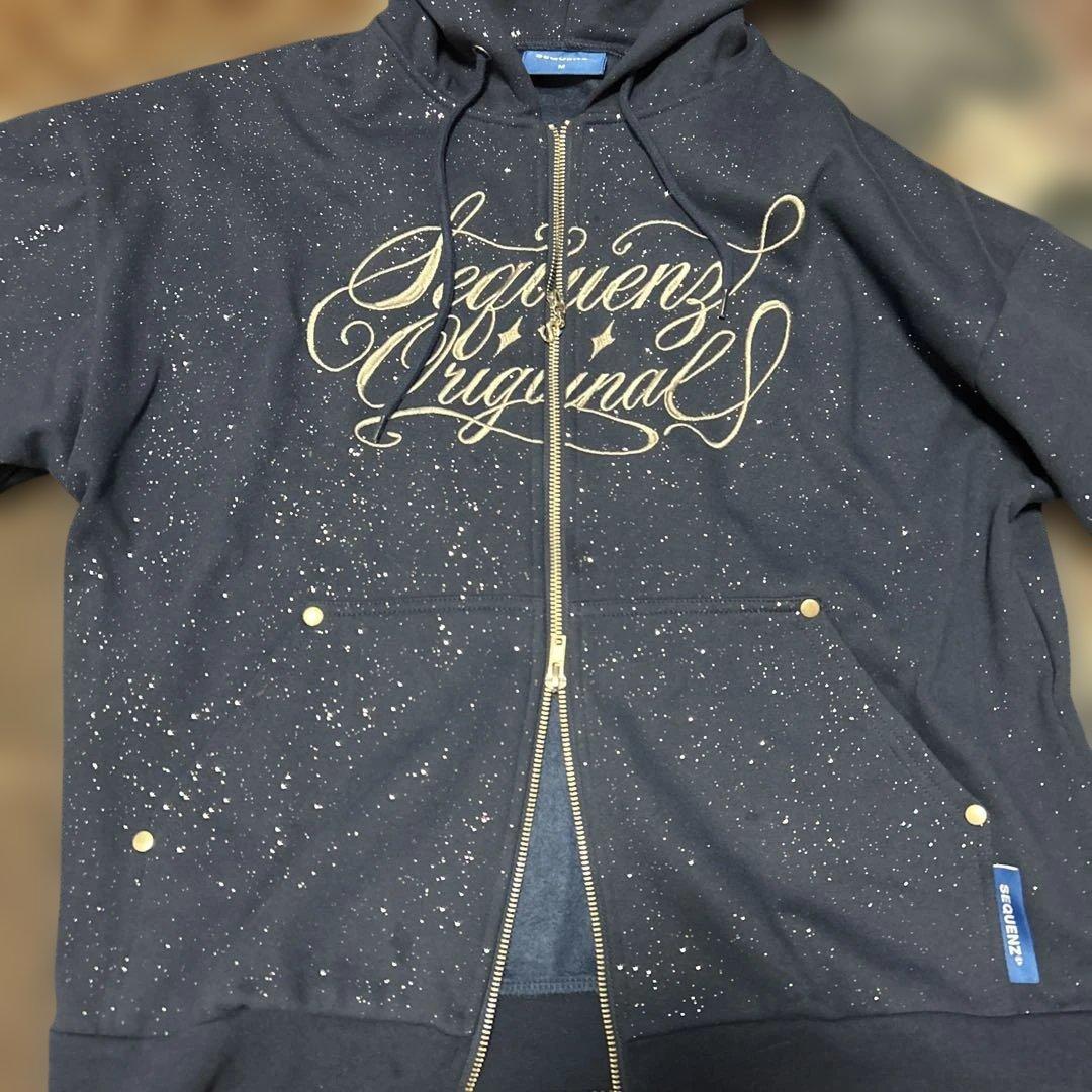 とららSEQUENZ ネイビー フルジップフーディ Mサイズ