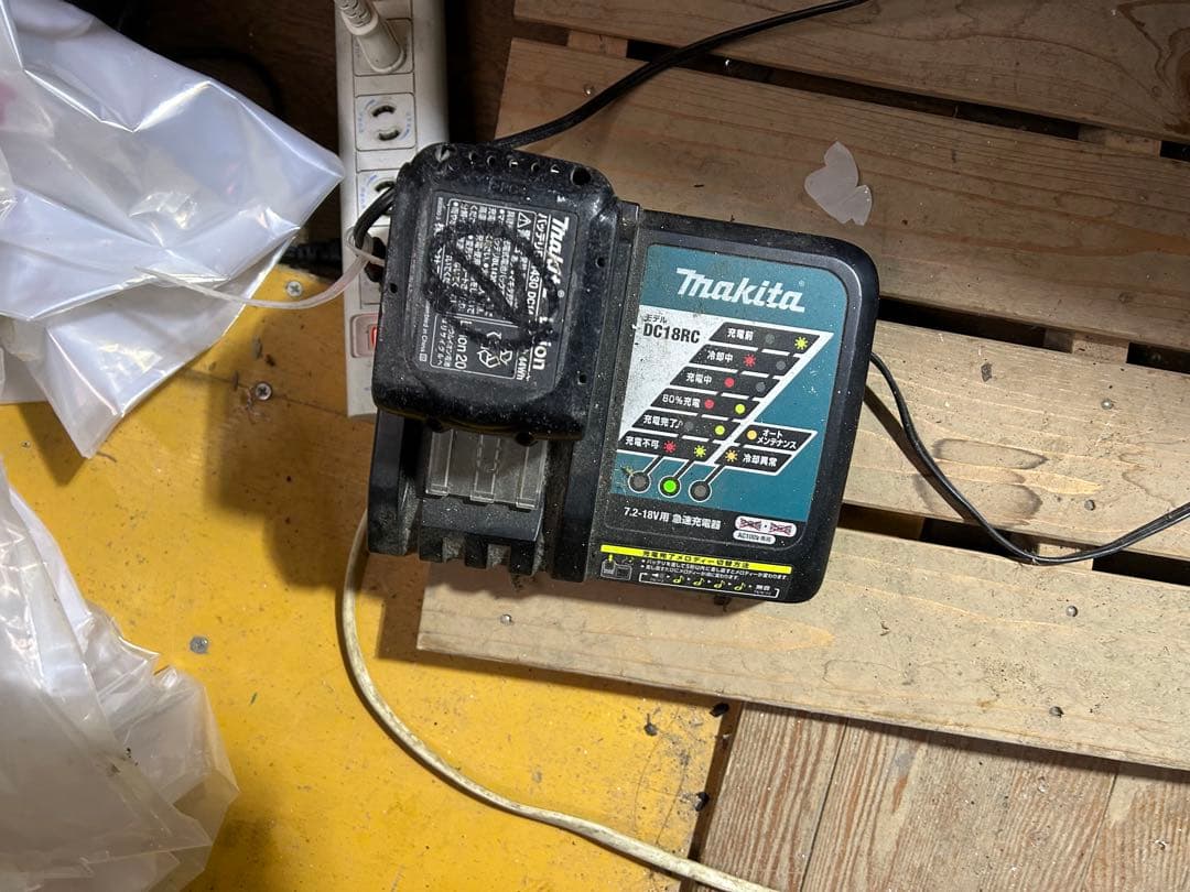 P*S様 makita マキタ MR203 ワイヤレススピーカー　Bluetoo