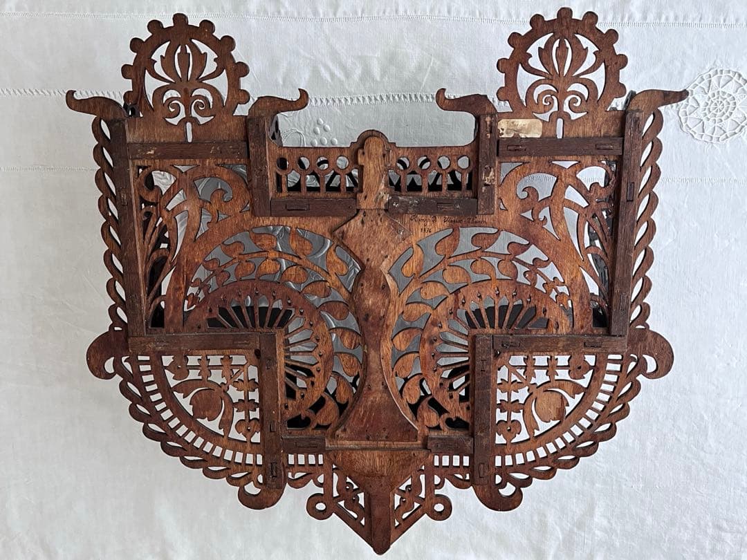 【美品】フランスアンティーク 木細工装飾 木製ウォールシェルフ[2931]