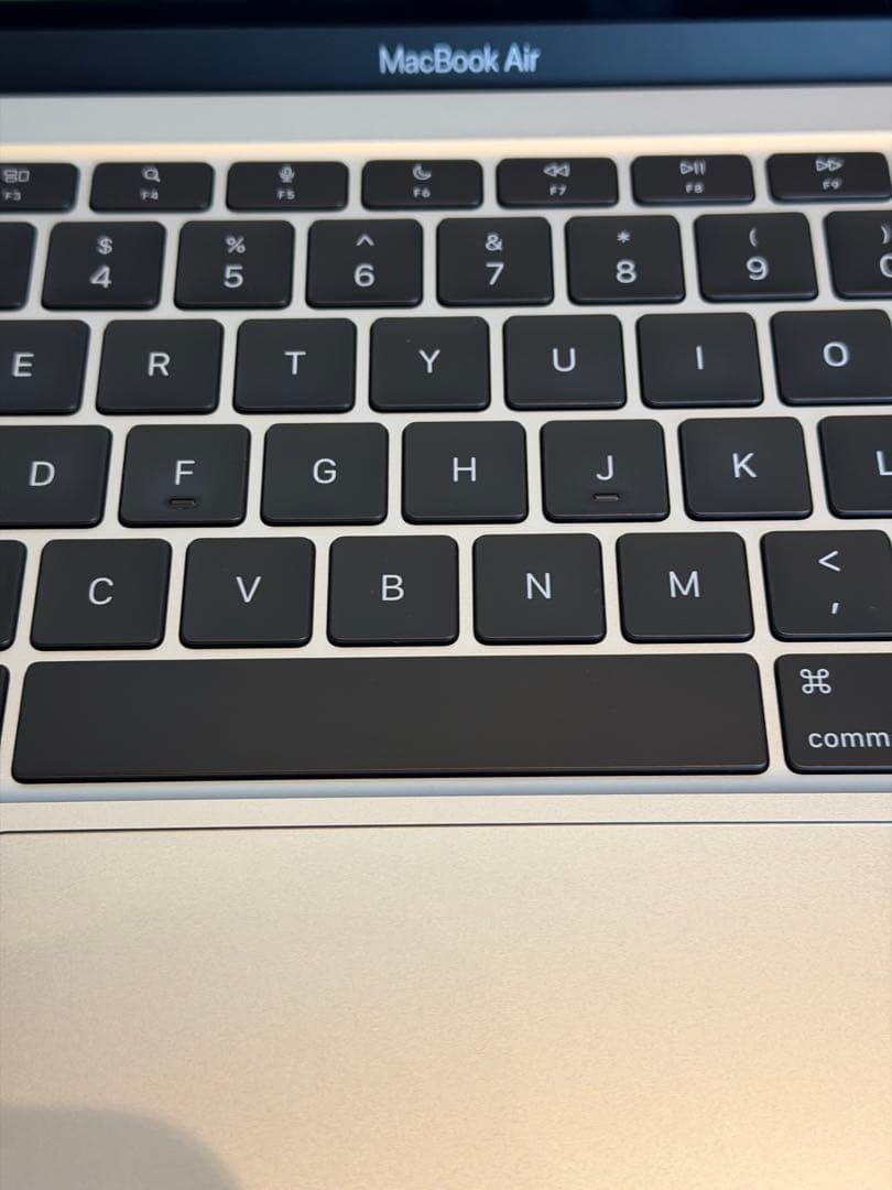 Apple MacBook Air (M1, 2020) シルバーUS