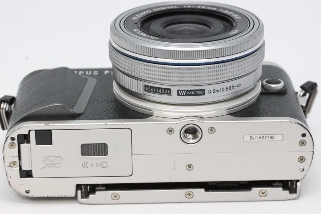 OLYMPUS PEN E-PL9 14-42mm EZ レンズキット ブラック