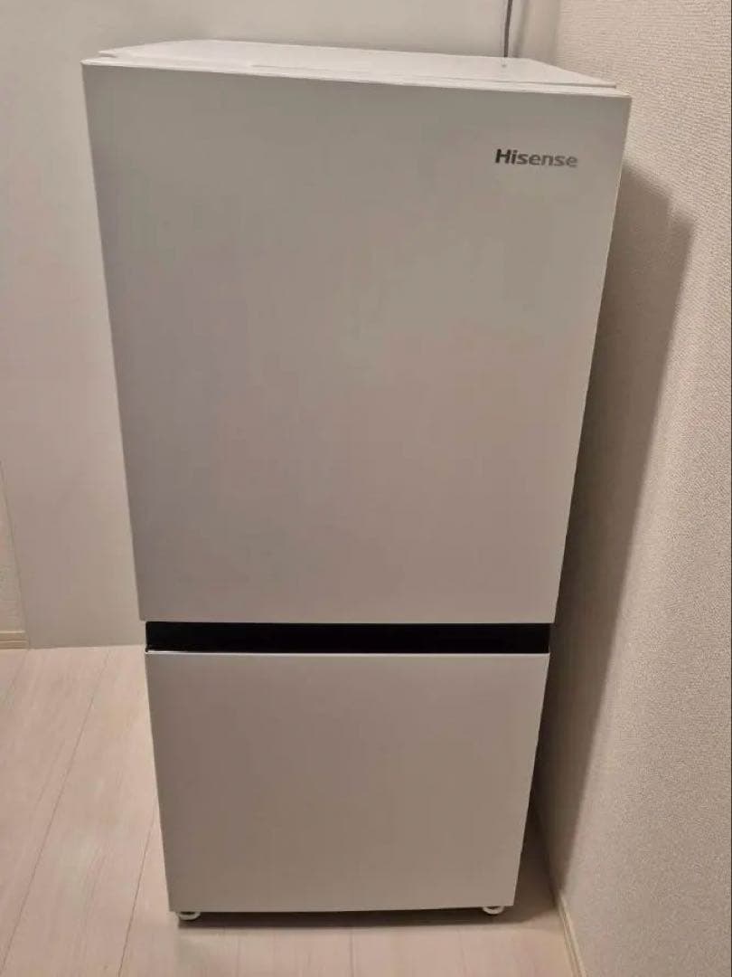 【送料込み】一人暮らし　小型　冷蔵庫135L＊やや美品＊