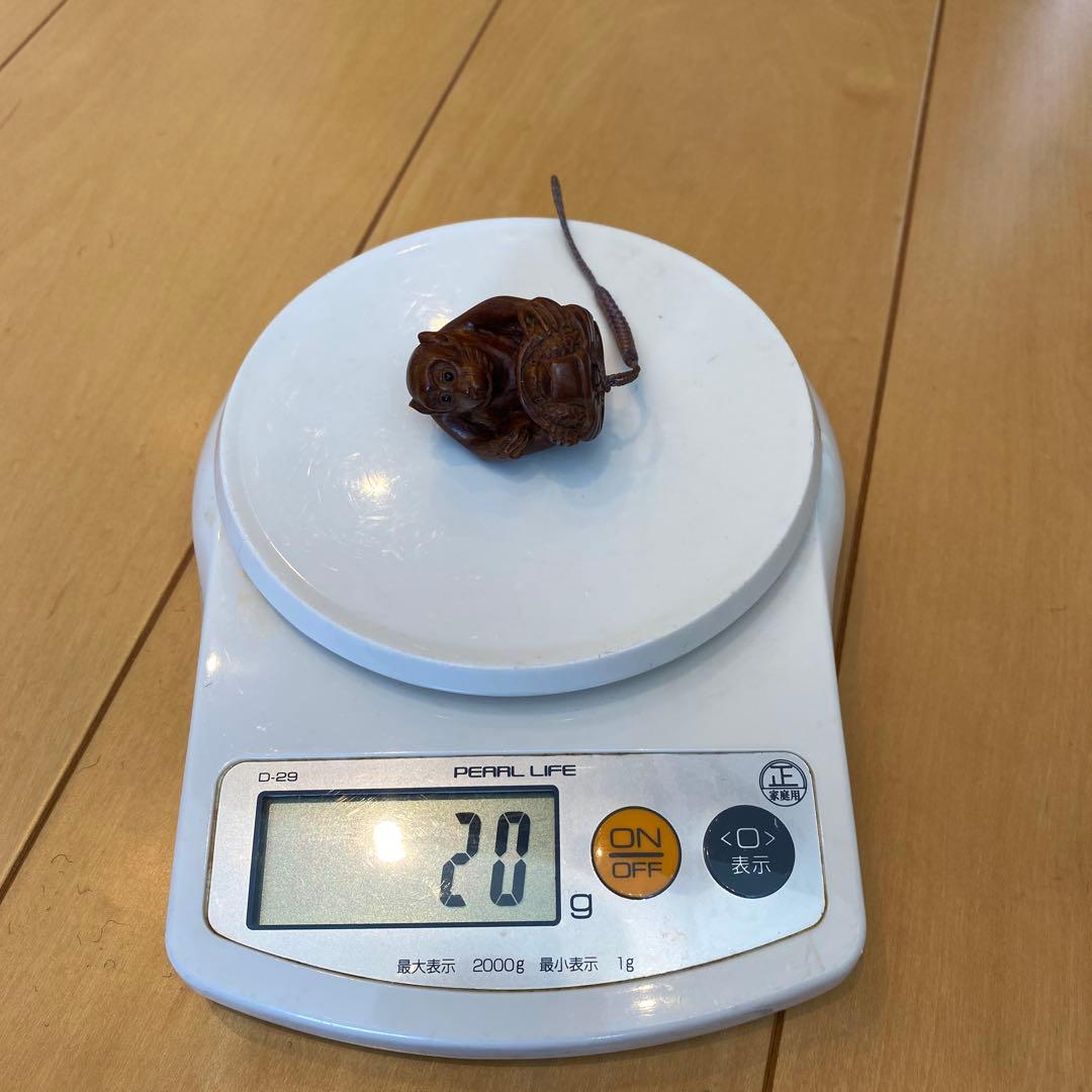 【「亀乗り猿」の根付】木彫 木彫り 置物 古玩 工芸品 骨董品
