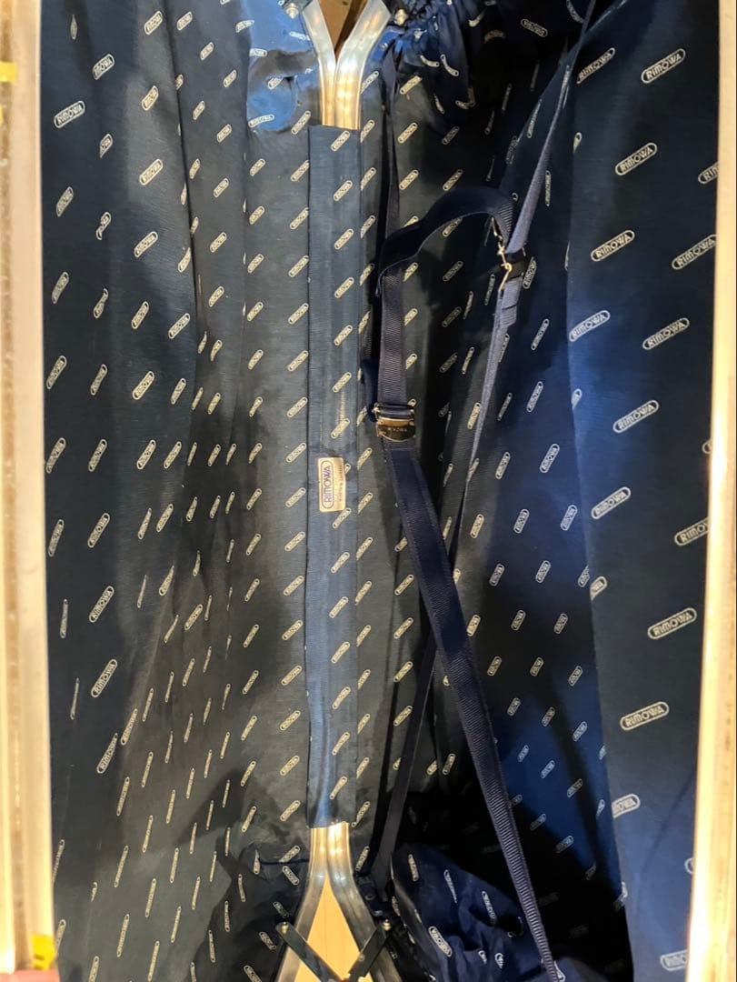 40年前リモアスーツケース2輪