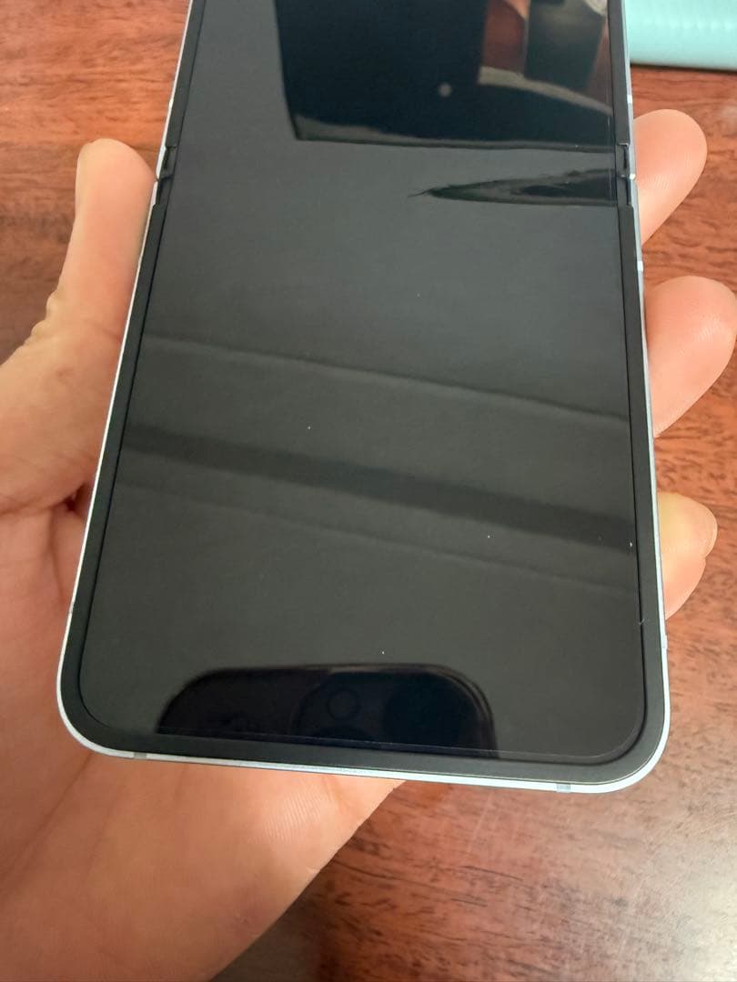 SAMSUNG Galaxy Z Flip6 256GB SIMフリー