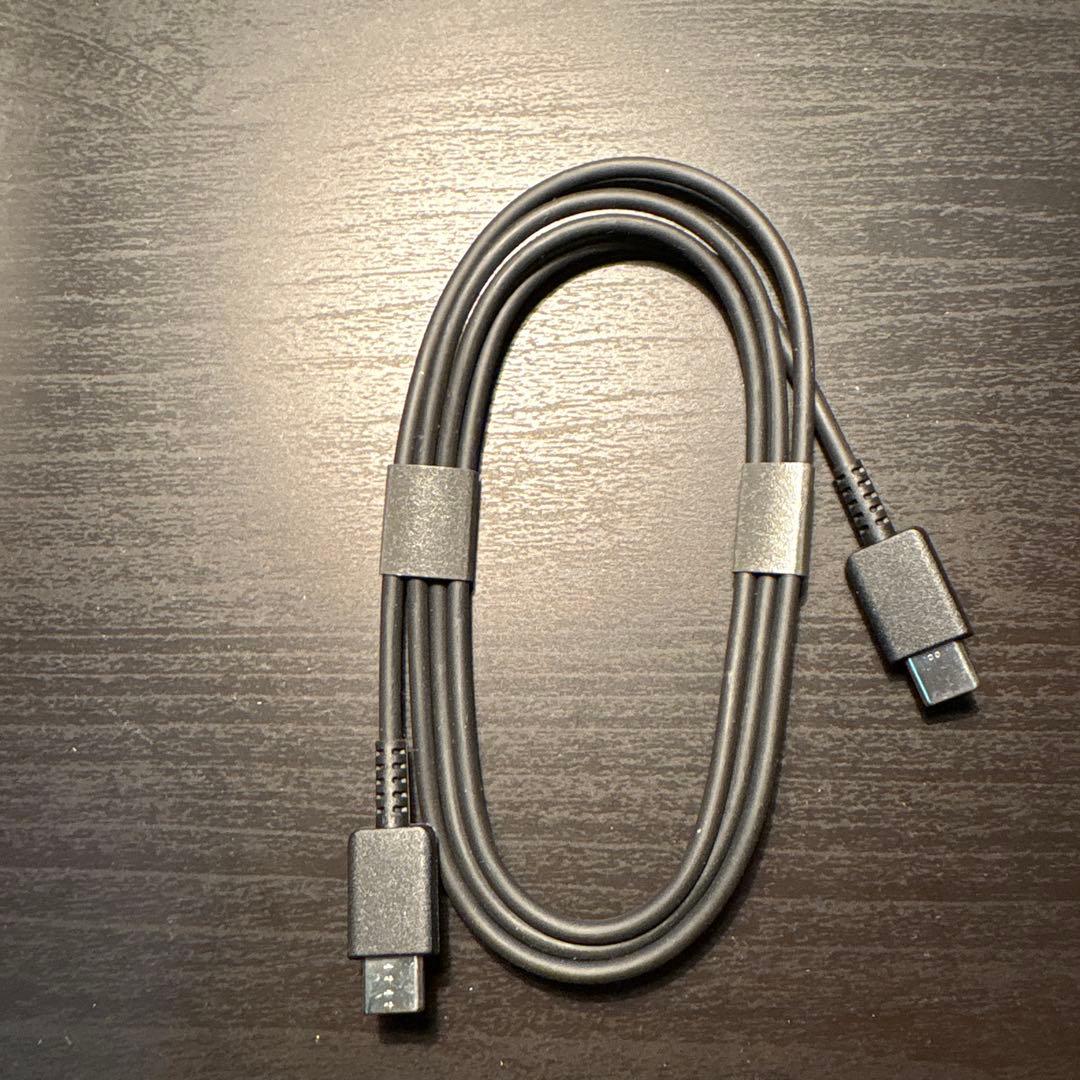 ほぼ新品　UAE版Galaxy Z Flip7 ブラック 本体