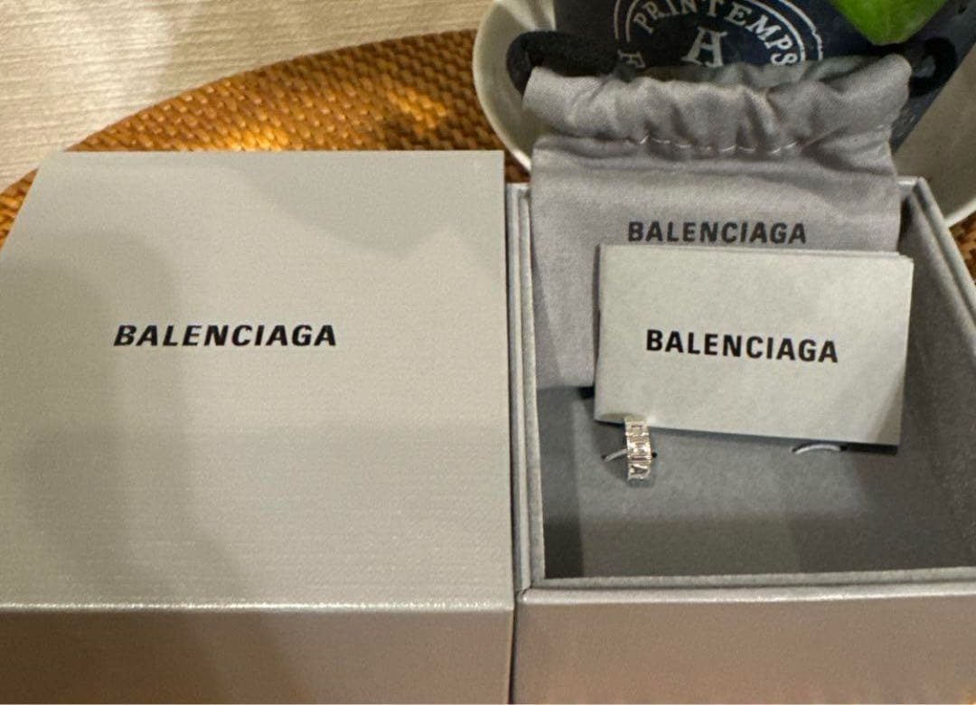 BALENCIAGAフープピアス片耳 正規品