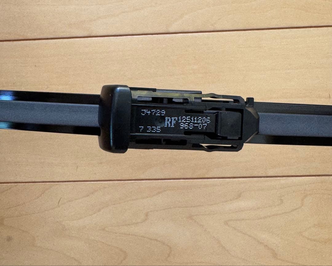  純正 ワイパーブレード フロント左右／リア