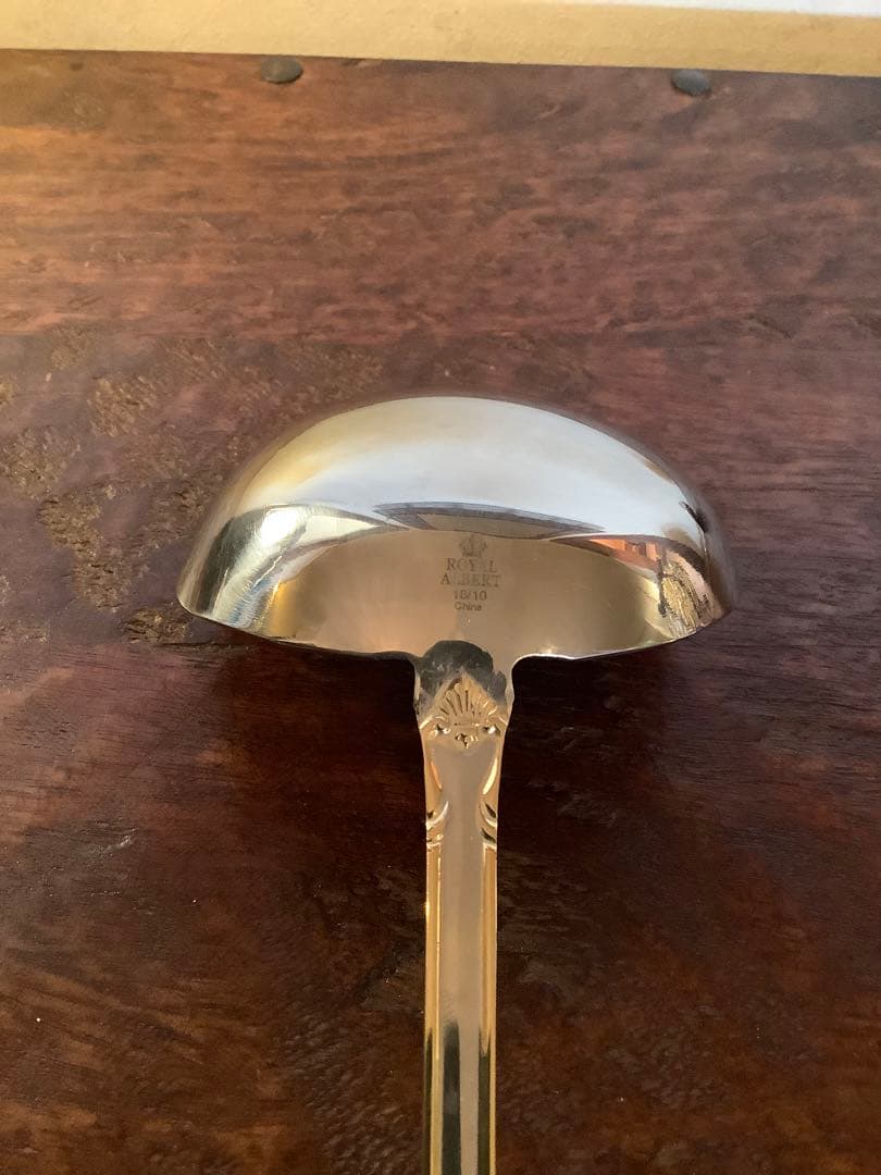   Old Country Roseサービングカトラリー